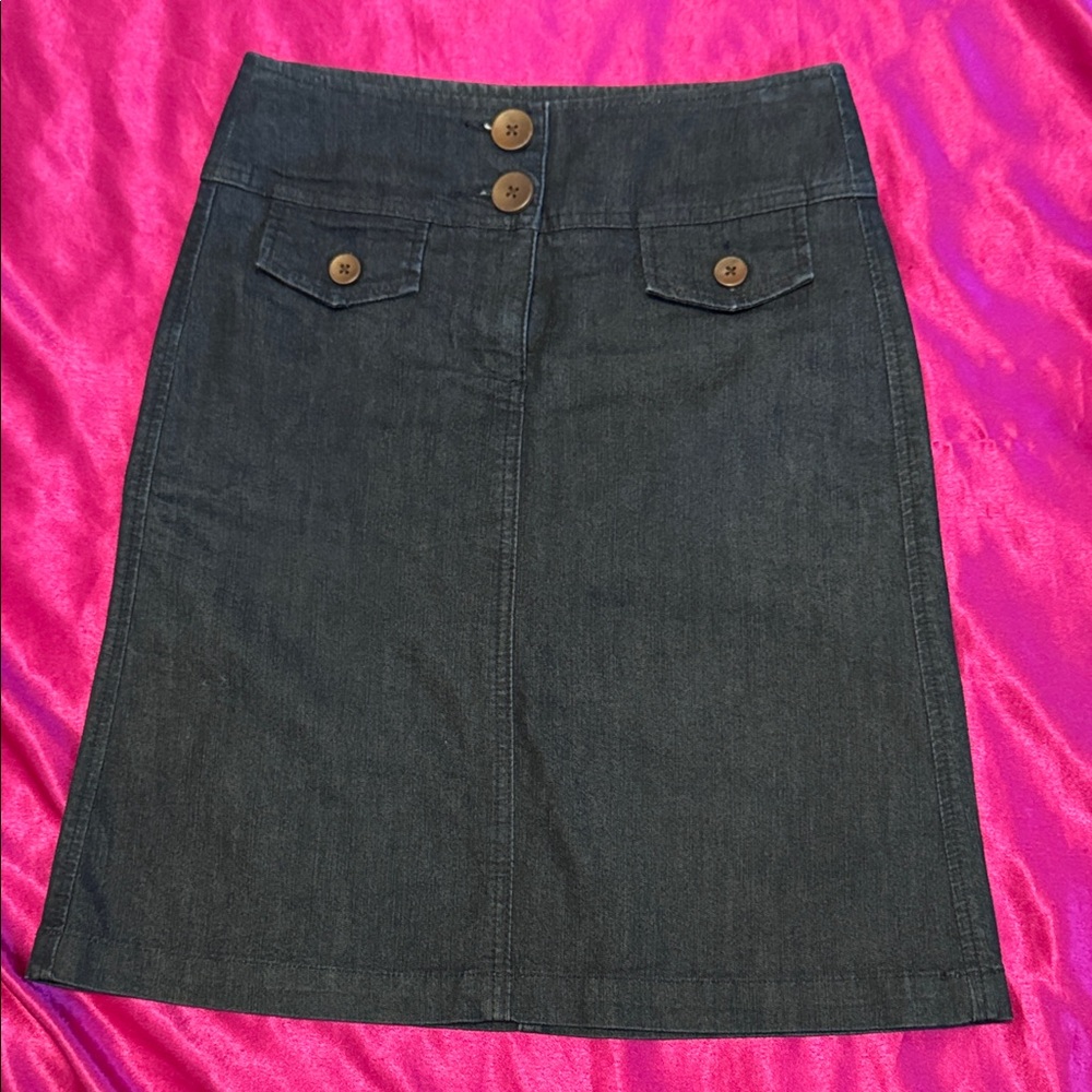 R&W size 0 Denim like style Skirt with Button Detail